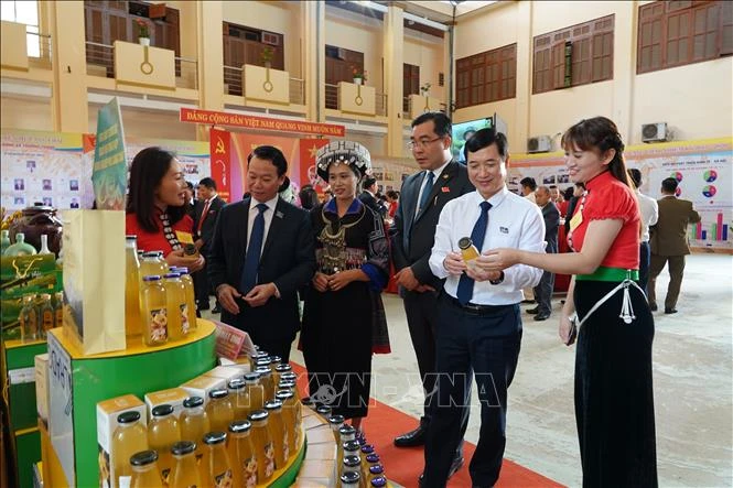 Xây dựng Mù Cang Chải trở thành huyện phát triển xanh và giảm nghèo bền vững