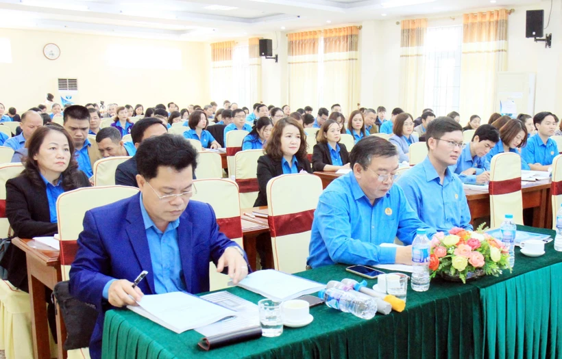 Nâng cao kỹ năng tuyên truyền cho cán bộ công đoàn về dân tộc, tôn giáo và giảm nghèo