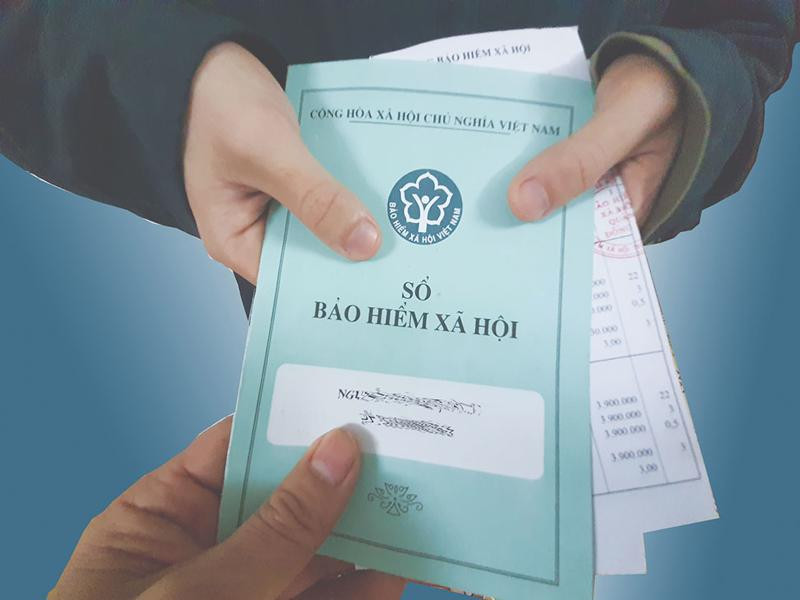 Cảnh báo tình trạng thu gom mua, cầm cố sổ bảo hiểm xã hội