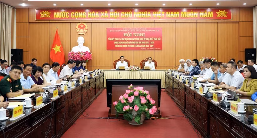 Phấn đấu giữ vững danh hiệu Công viên địa chất toàn cầu UNESCO Cao nguyên đá Đồng Văn