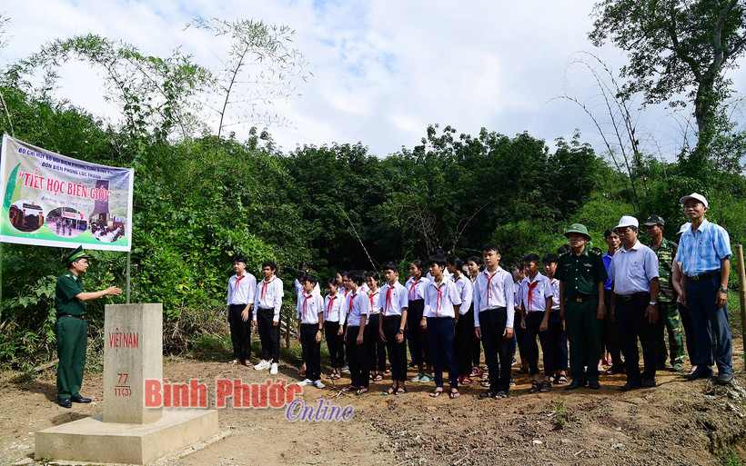 Bình Phước: Nâng cao hiệu quả mô hình “Tiết học biên giới”