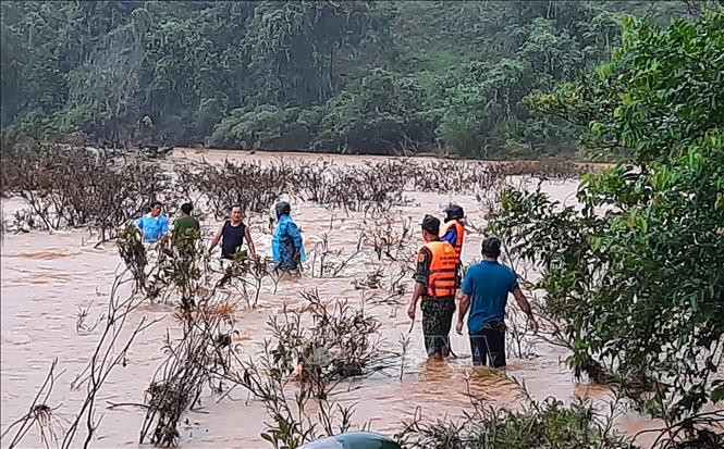 Chủ động ứng phó với mưa lớn cục bộ, lốc, sét, mưa đá, gió giật mạnh ở Bắc Bộ
