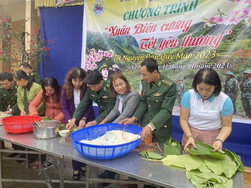 Xuân về trên những nẻo đường biên giới tỉnh Quảng Trị