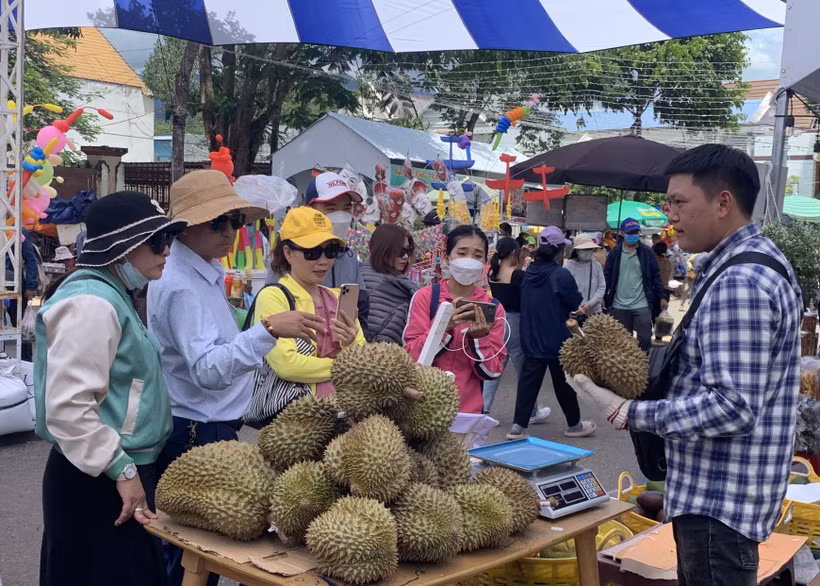 Khai mạc lễ hội trái cây Khánh Sơn năm 2022