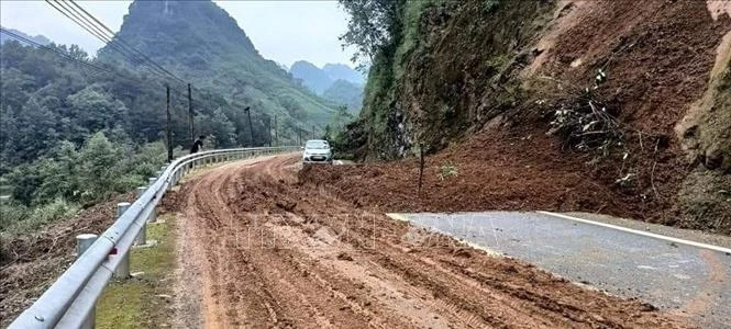 Cao Bằng chủ động phòng chống sạt lở, lũ quét 