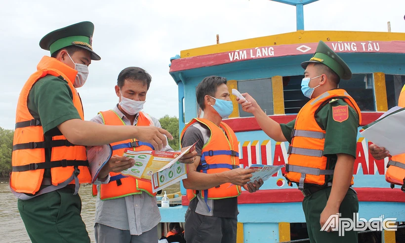 COVID-19: Bộ đội Biên phòng Tiền Giang tăng cường phòng, chống dịch ở khu vực biên giới biển