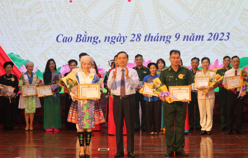Nhân rộng các điển hình, mô hình cách làm "Dân vận khéo"