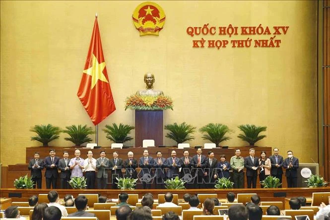 Lễ ra mắt Tổng Thư ký Quốc hội, Chủ tịch Hội đồng Dân tộc, Chủ nhiệm Ủy ban của Quốc hội, Tổng Kiểm toán nhà nước. Ảnh: Doãn Tấn - TTXVN