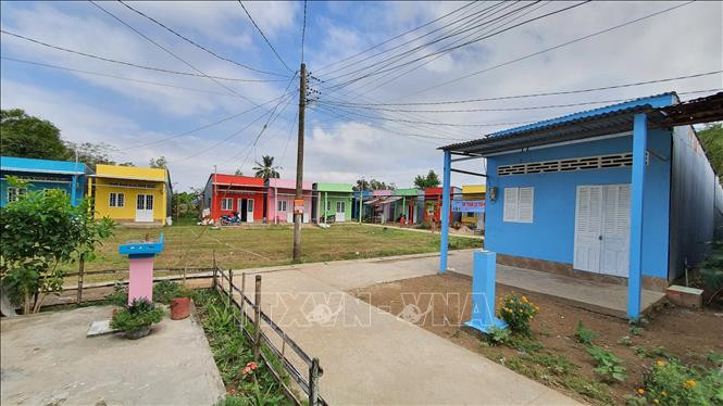 Chính sách đặc thù đối với đơn vị hành chính cấp huyện, xã sau khi sáp nhập