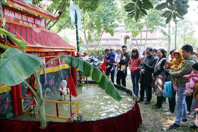 Đưa nghệ thuật múa rối nước đến với công chúng