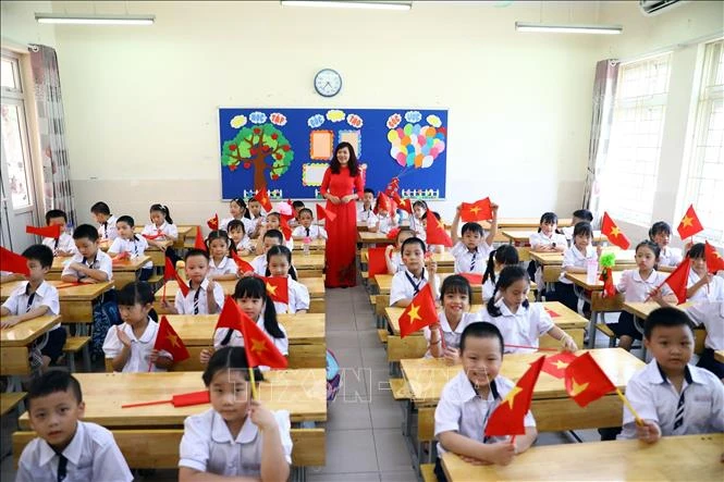 Điều lệ trường Tiểu học tạo điều kiện triển khai hiệu quả Chương trình giáo dục phổ thông mới