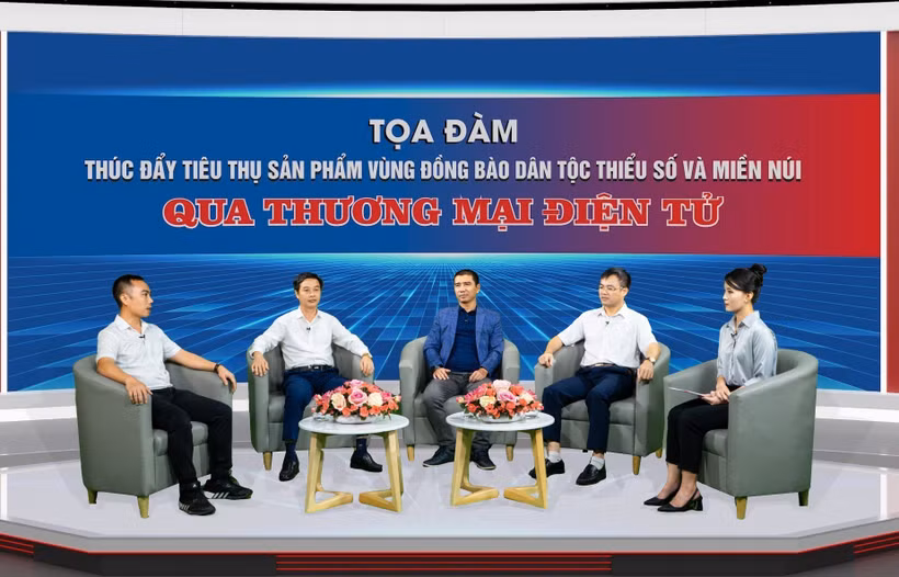 Tiêu thụ sản phẩm vùng đồng bào dân tộc thiểu số và miền núi qua thương mại điện tử