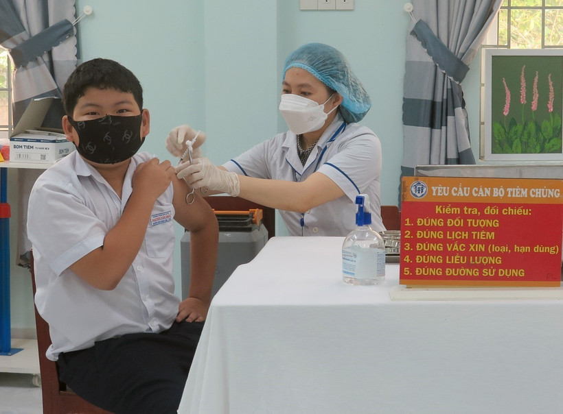 Dịch COVID-19: Ngày 19/11, số mắc COVID-19 mới giảm còn 259 ca, có một bệnh nhân tử vong 