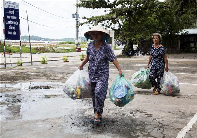 Phát triển bền vững môi trường vùng biển đảo Kiên Giang: Bài 2- Hiệu quả các mô hình bảo vệ môi trường biển đảo