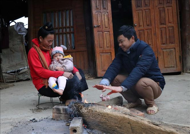 Điện Biên: Nền nhiệt giảm sâu, người dân vùng cao chống chọi với rét đậm, rét hại