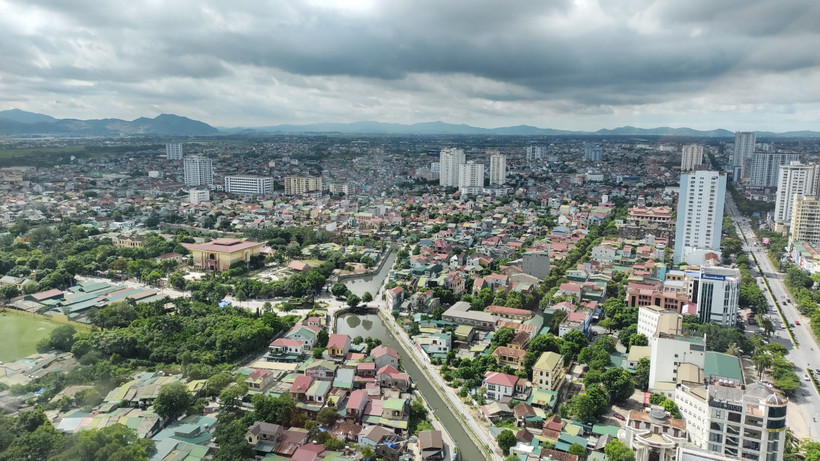 Nghệ An khai thác, phát triển hiệu quả các vùng trọng điểm và khu kinh tế