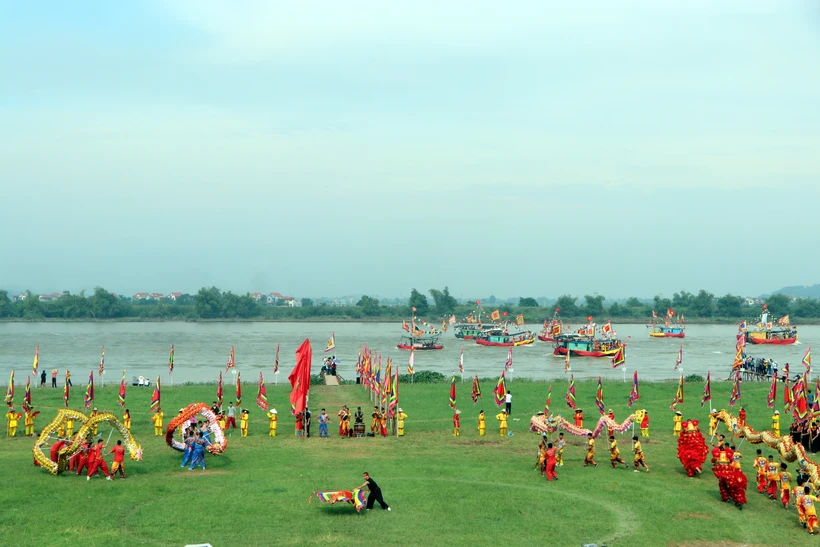 Lễ hội mùa thu Côn Sơn - Kiếp Bạc năm 2022: Đặc sắc diễn xướng hội quân trên sông Lục Đầu