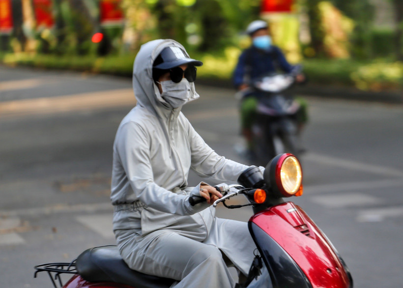 Các cơ sở y tế sẵn sàng cấp cứu người say nắng, sốc nhiệt, đột quỵ