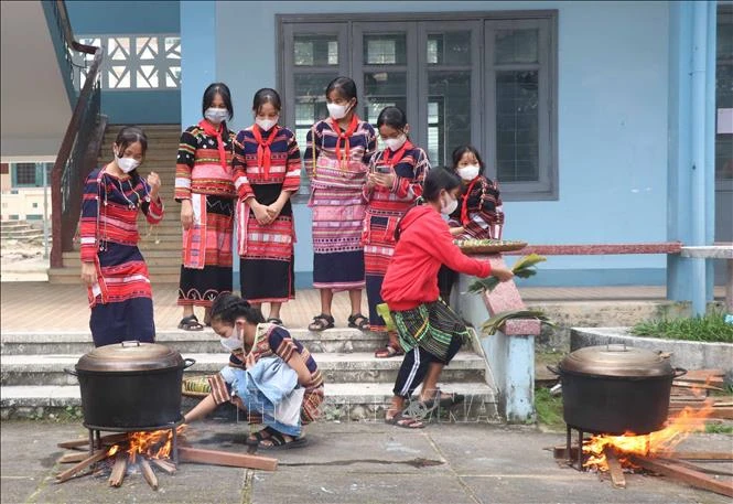 Bình Định hỗ trợ thêm tiền ăn cho học sinh dân tộc thiểu số học nội trú