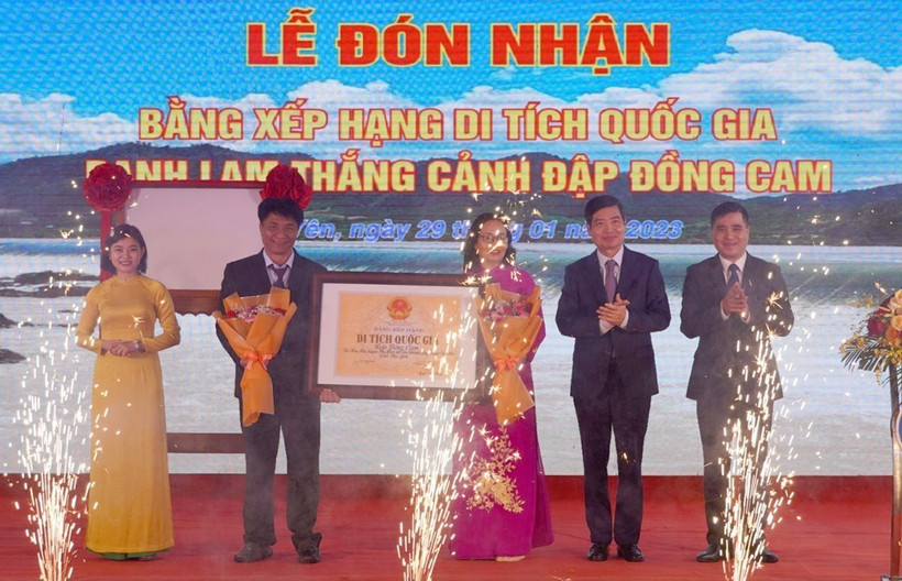 Đón nhận Bằng xếp hạng di tích quốc gia Danh lam thắng cảnh Đập Đồng Cam