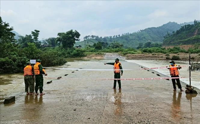 Bão số 7 có khả năng mạnh thêm, Đông Bắc Bộ có mưa rất to từ chiều 9/10