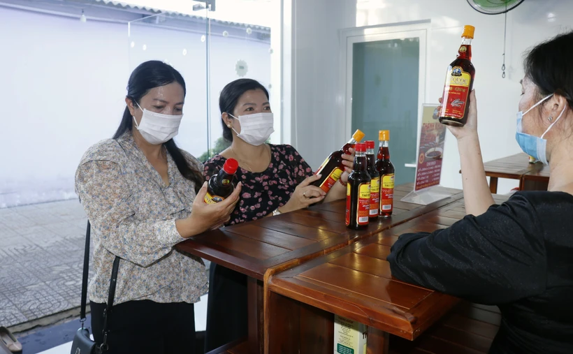 Cần giải pháp đồng bộ phát triển nghề làm nước mắm Phú Quốc