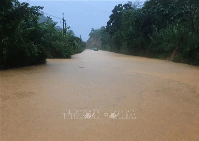 Lai Châu: Mưa lớn gây ngập, chia cắt nhiều tuyến quốc lộ, tỉnh lộ
