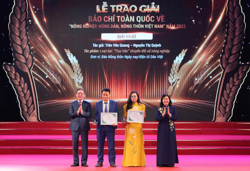 Trao Giải Báo chí toàn quốc về nông nghiệp, nông dân, nông thôn Việt Nam năm 2023​