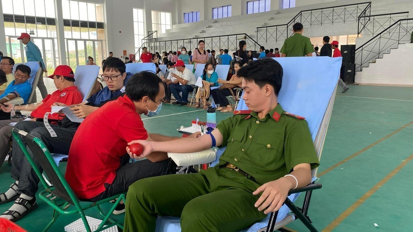 Chương trình “Hành trình đỏ” tại vùng dân tộc thiểu số