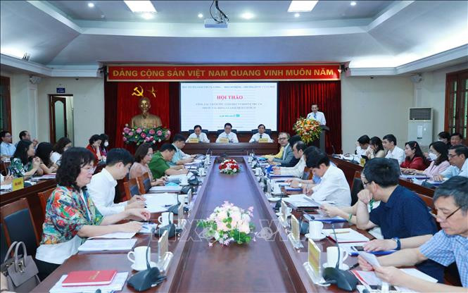 Chăm sóc, giáo dục và bảo vệ trẻ em trước tác động của đại dịch COVID-19
