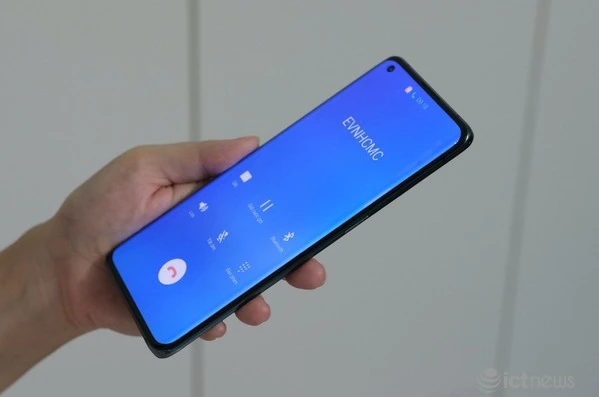 Chống lừa đảo bằng cách sử dụng cuộc gọi hiển thị tên định danh 