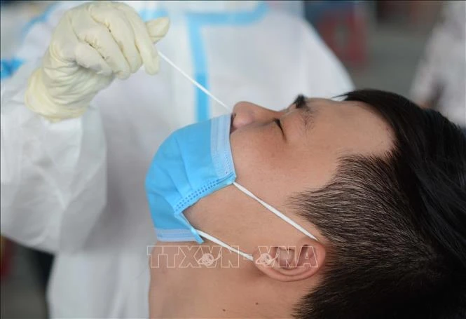Trưa 11/5, có thêm 16 ca mắc mới COVID-19 trong nước nhưng đều đã được cách ly từ trước