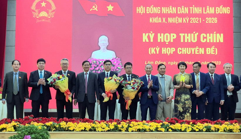 Bầu bổ sung Phó Chủ tịch HĐND và UBND tỉnh Lâm Đồng