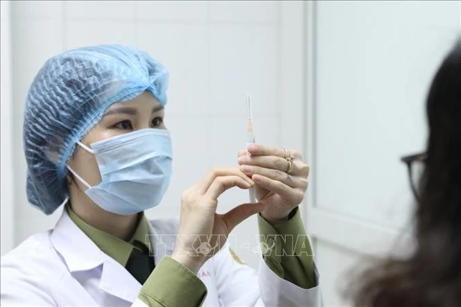Nghị quyết của Chính phủ về mua và sử dụng vaccine phòng COVID-19