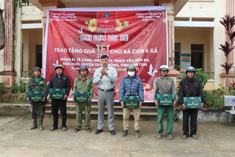 Kon Tum hỗ trợ trên 24.700 hộ nghèo và cận nghèo đón Tết