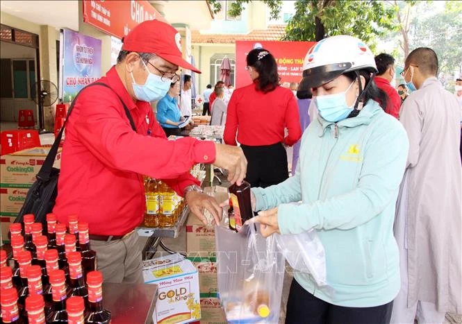 Tháng Nhân đạo 2022: Huy động được gần 770 tỷ đồng, trợ giúp hơn 1 triệu lượt người khó khăn