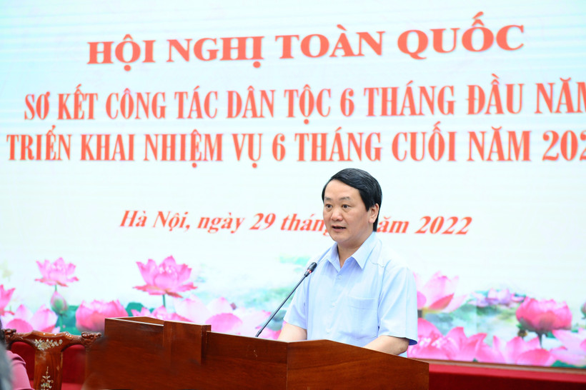 Bộ trưởng, Chủ nhiệm Ủy ban Dân tộc Hầu A Lềnh phát biểu khai mạc hội nghị. Ảnh: Minh Đức - TTXVN