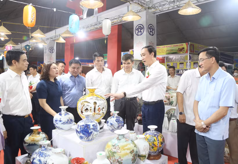 Khai mạc Hội chợ Công Thương vùng Đông Bắc 2023