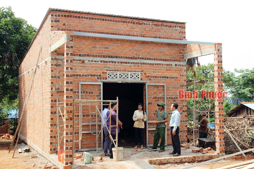 Bình Phước: Giúp hộ nghèo an cư vươn lên ổn định cuộc sống