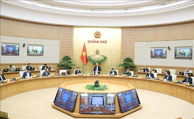 Thủ tướng Nguyễn Xuân Phúc: Phải làm gấp đôi, gấp ba để bù đắp tổn thất, mất mát của nhân dân miền Trung