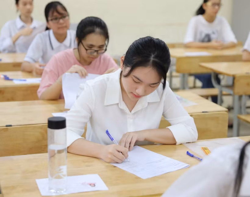 Kỳ thi vào lớp 10 ở Hà Nội: Tập trung ôn thi, không xem nhẹ các môn học khác 