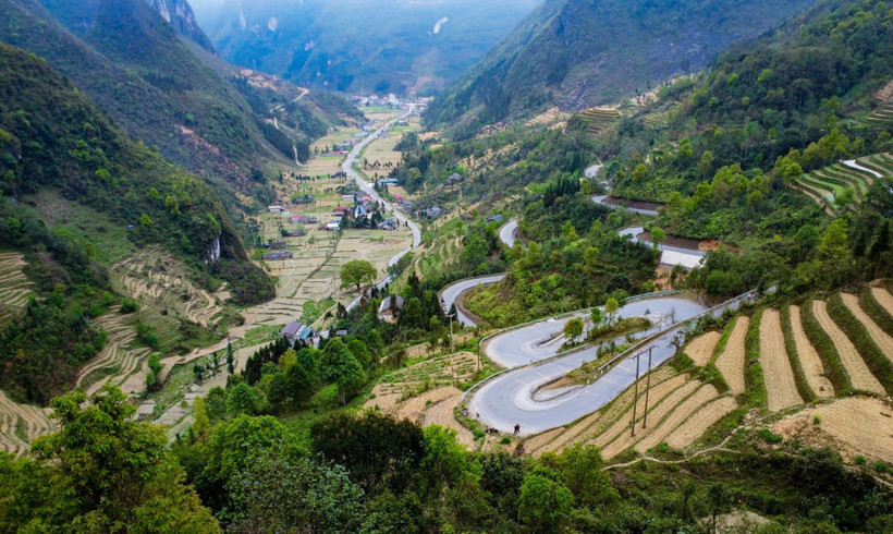 Huyền thoại về "Con đường Hạnh Phúc" trên cao nguyên đá Hà Giang