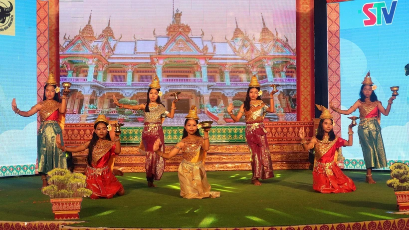 Hội thi văn nghệ các trường Phổ thông Dân tộc nội trú tại tỉnh Sóc Trăng