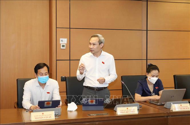 Bên lề Kỳ họp thứ nhất, Quốc hội khóa XV: Kế hoạch tiêm vaccine phải được công khai đến người dân