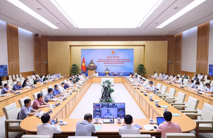 Thủ tướng Phạm Minh Chính chủ trì Hội nghị trực tuyến về chống khai thác hải sản bất hợp pháp, không báo cáo và không theo quy định