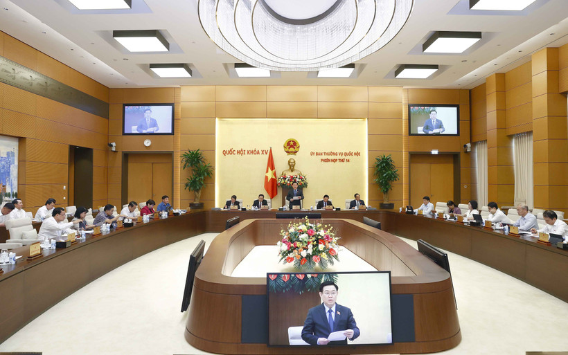 Khai mạc Phiên họp thứ 14 của Ủy ban Thường vụ Quốc hội