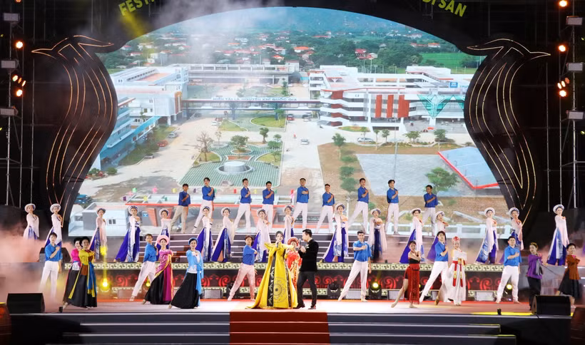 Khai mạc Festival Tràng An kết nối di sản - Ninh Bình năm 2022
