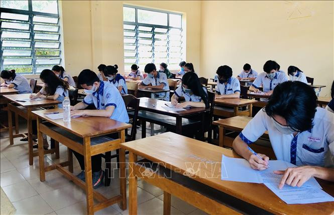 Thi tốt nghiệp Trung học Phổ thông năm 2021: Rà soát, phân loại học sinh có liên quan đến dịch COVID-19