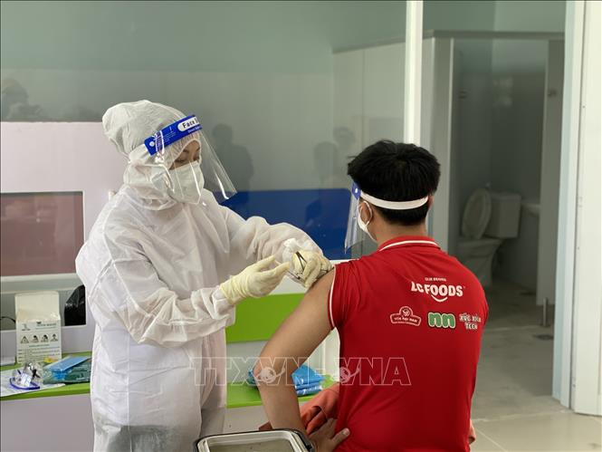 Bộ Y tế tiếp tục "nghiêm cấm thu tiền" từ tiêm vaccine COVID-19