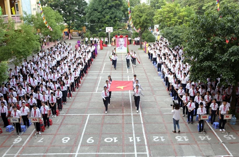 Học sinh Hà Nội tựu trường sớm nhất vào ngày 1/9